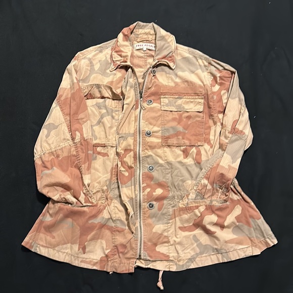 Free People camo utility jacket, size S - Picture 4 of 9